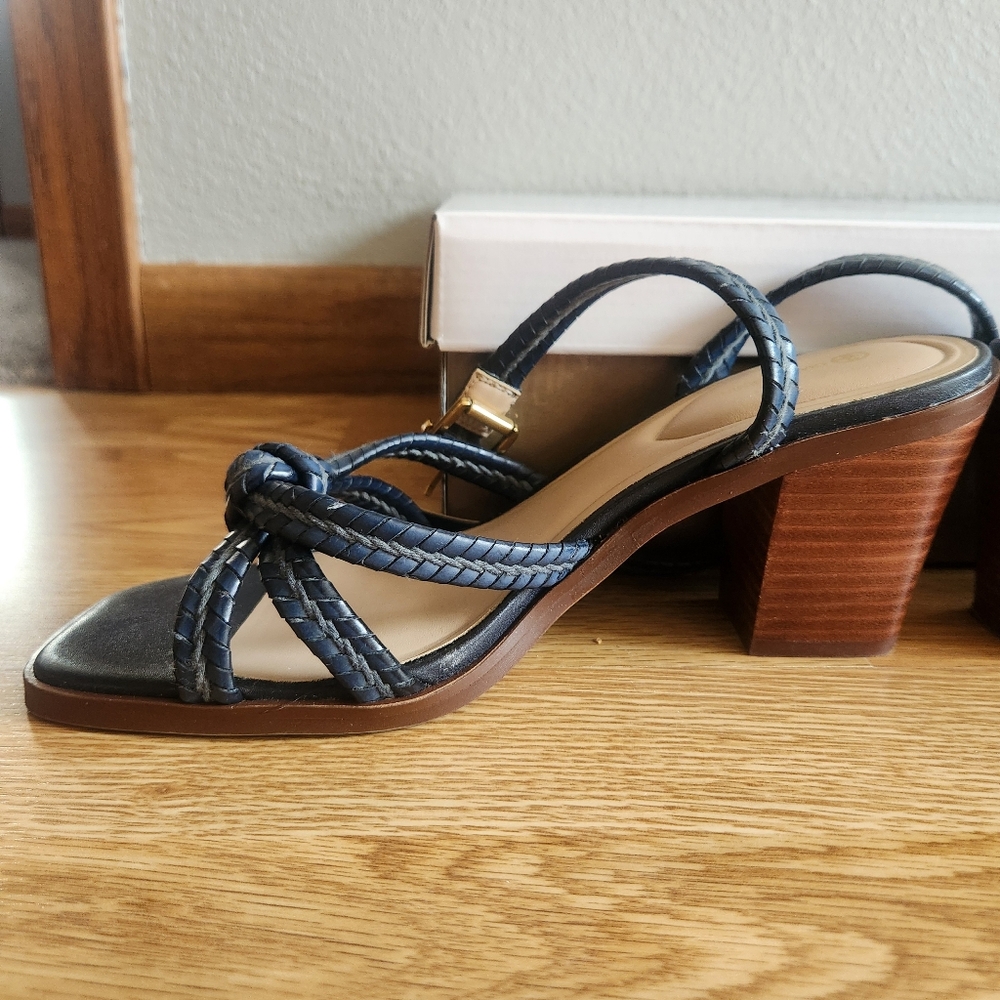 NWT Giani Bernini Navy Blue Woven Strap Sandals - Picture 11 of 13